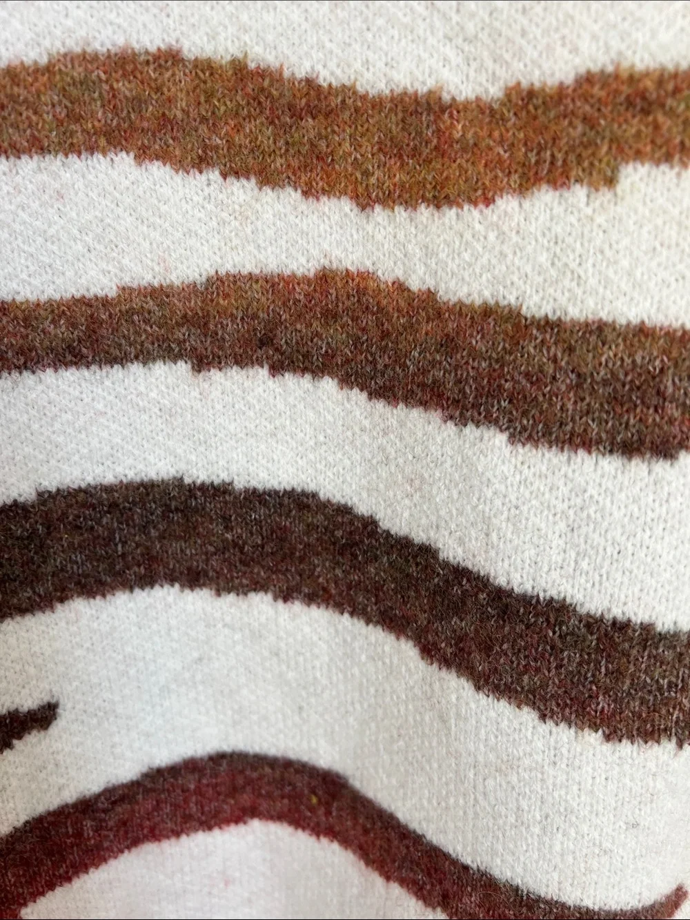 Mystree | Cream Zebra-Stripe Crewneck Cozy Sweater Rust & Brown #120740 Sz S